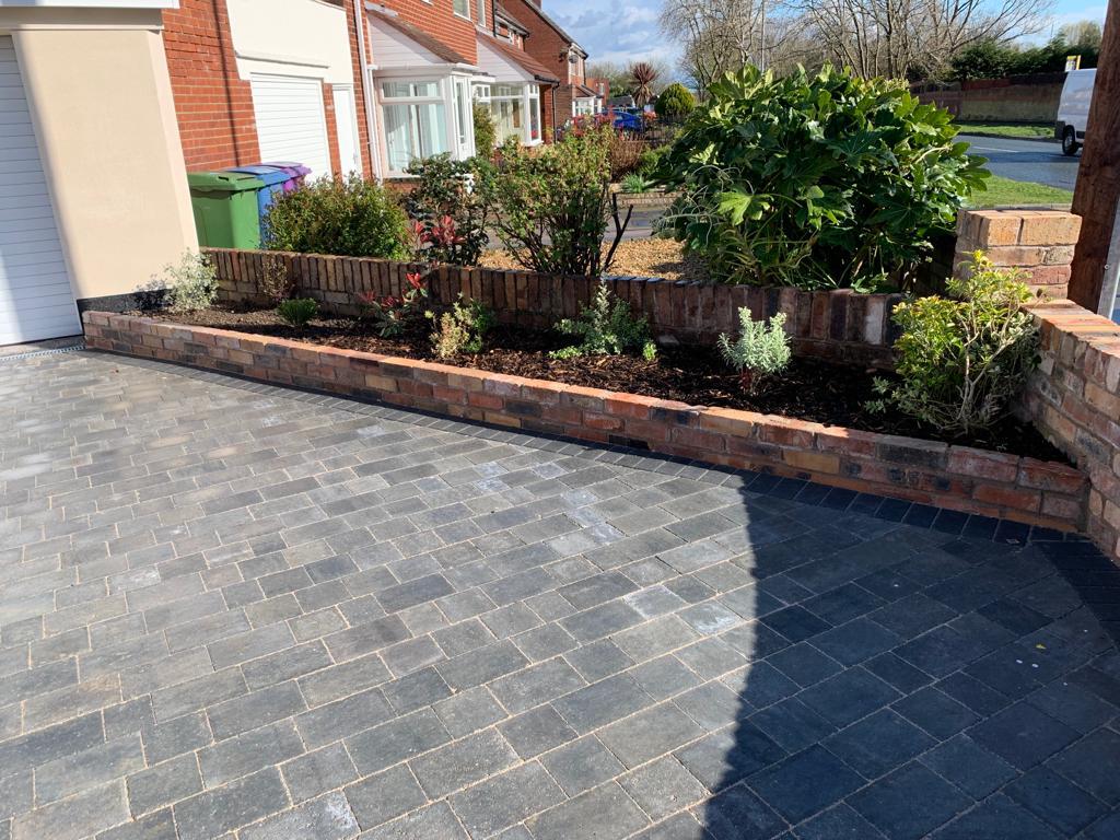 paving & driveway specialist Liverpool